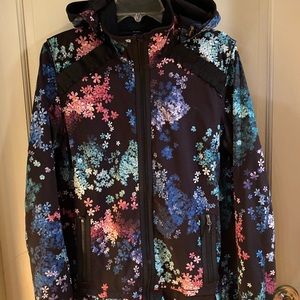 Lululemon run bandit 12 petal pop floral jacket